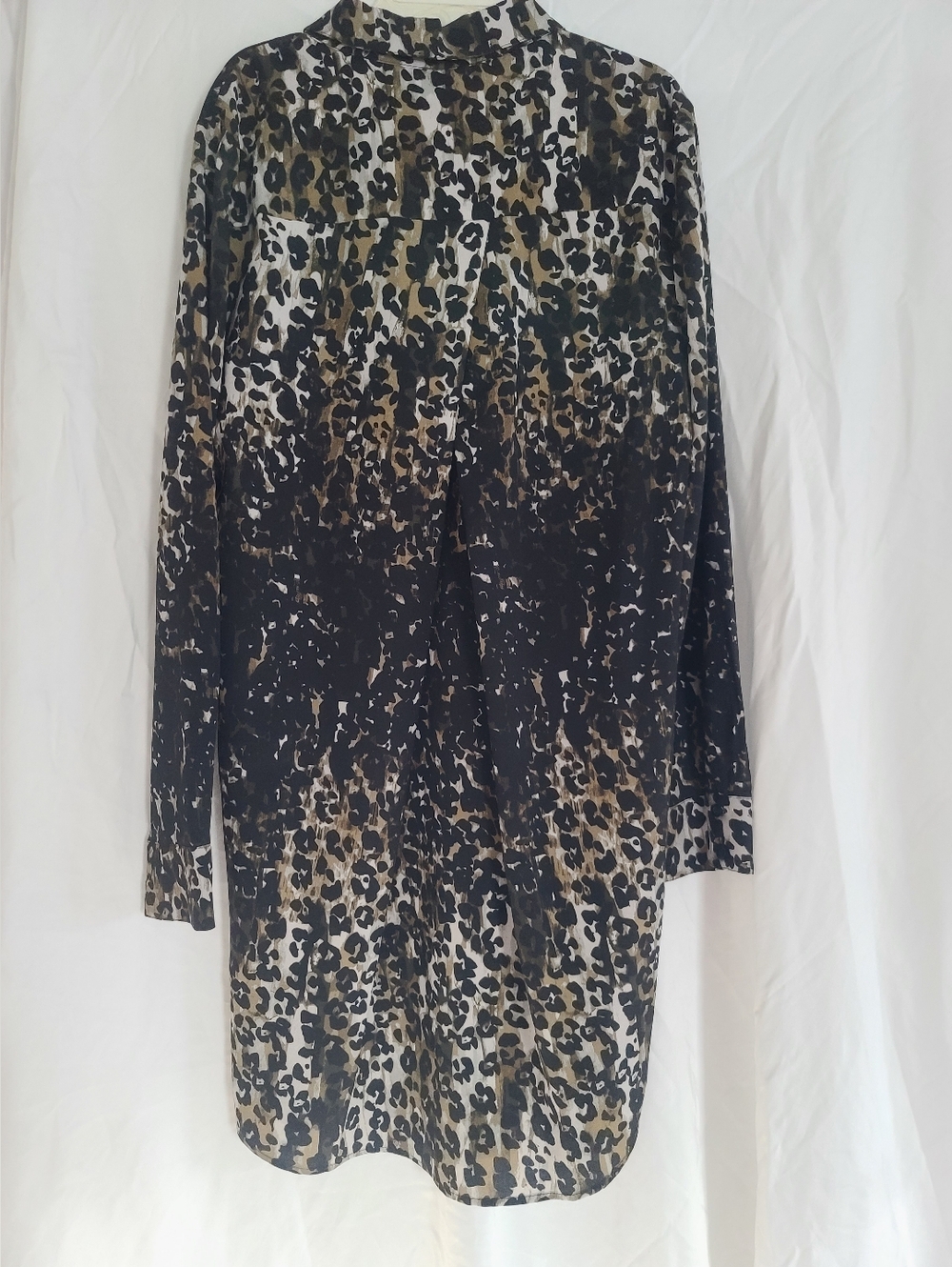 BCBGeneration Leopard Print Long Sleeve Shirt Dress - Picture 2 of 5